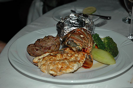 Anniversary dinner Nov. 1, 2010 Cancun 017.JPG